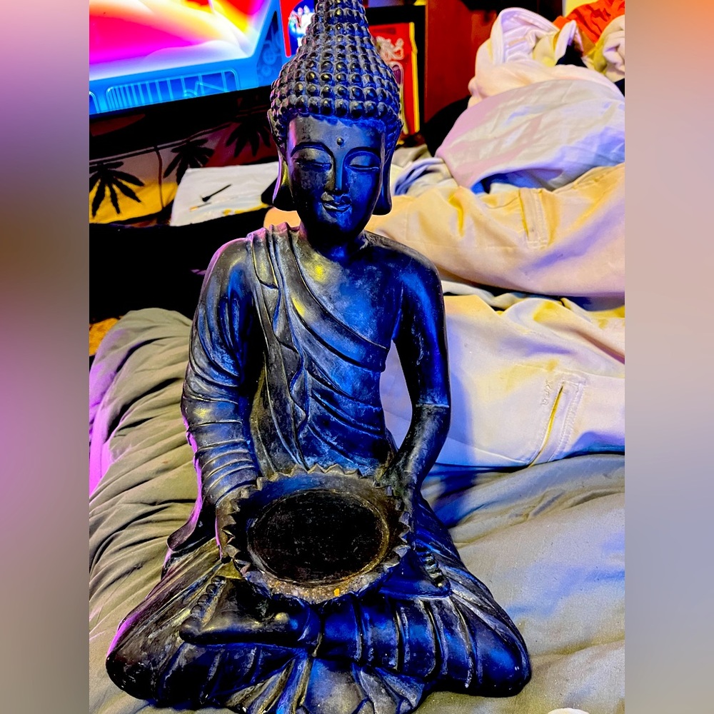 Buddha candle holder